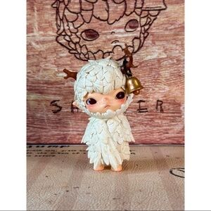 Authentic Popmart Hirono Shelter series. The banger “Birdy”cute Antlers and Bell